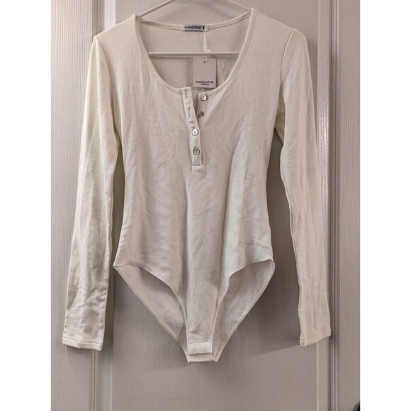 Minimalist Ribbed Henley Bodysuit – Size S – Cream – Long Sleeve – NWT -MANGOPOP - Picture 2 of 6